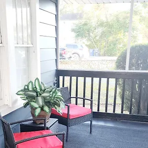 Modern Two Bedroom , Lakeland United States